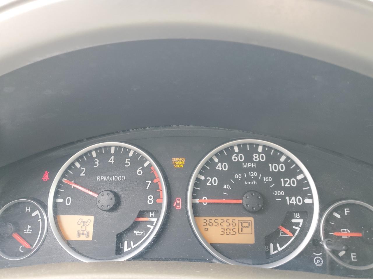 2005 Nissan Pathfinder - Image 9