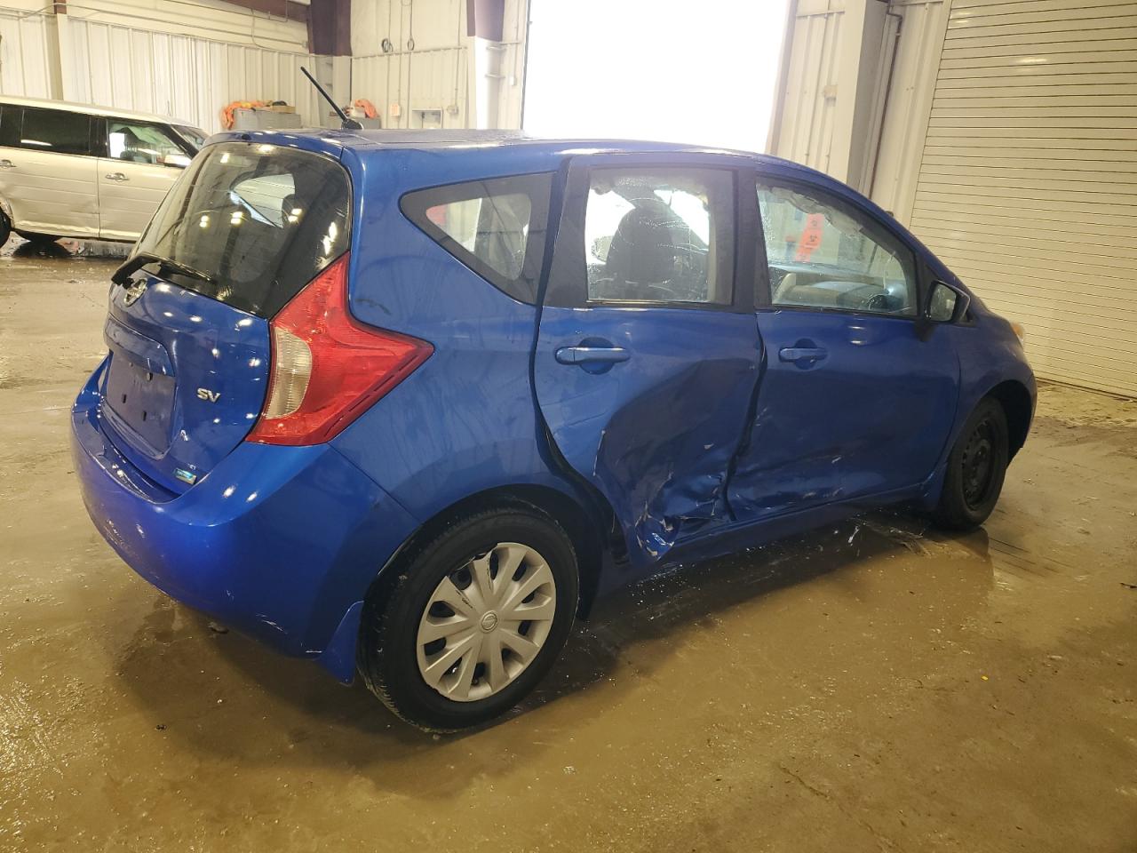 2015 Nissan Versa - Image 3