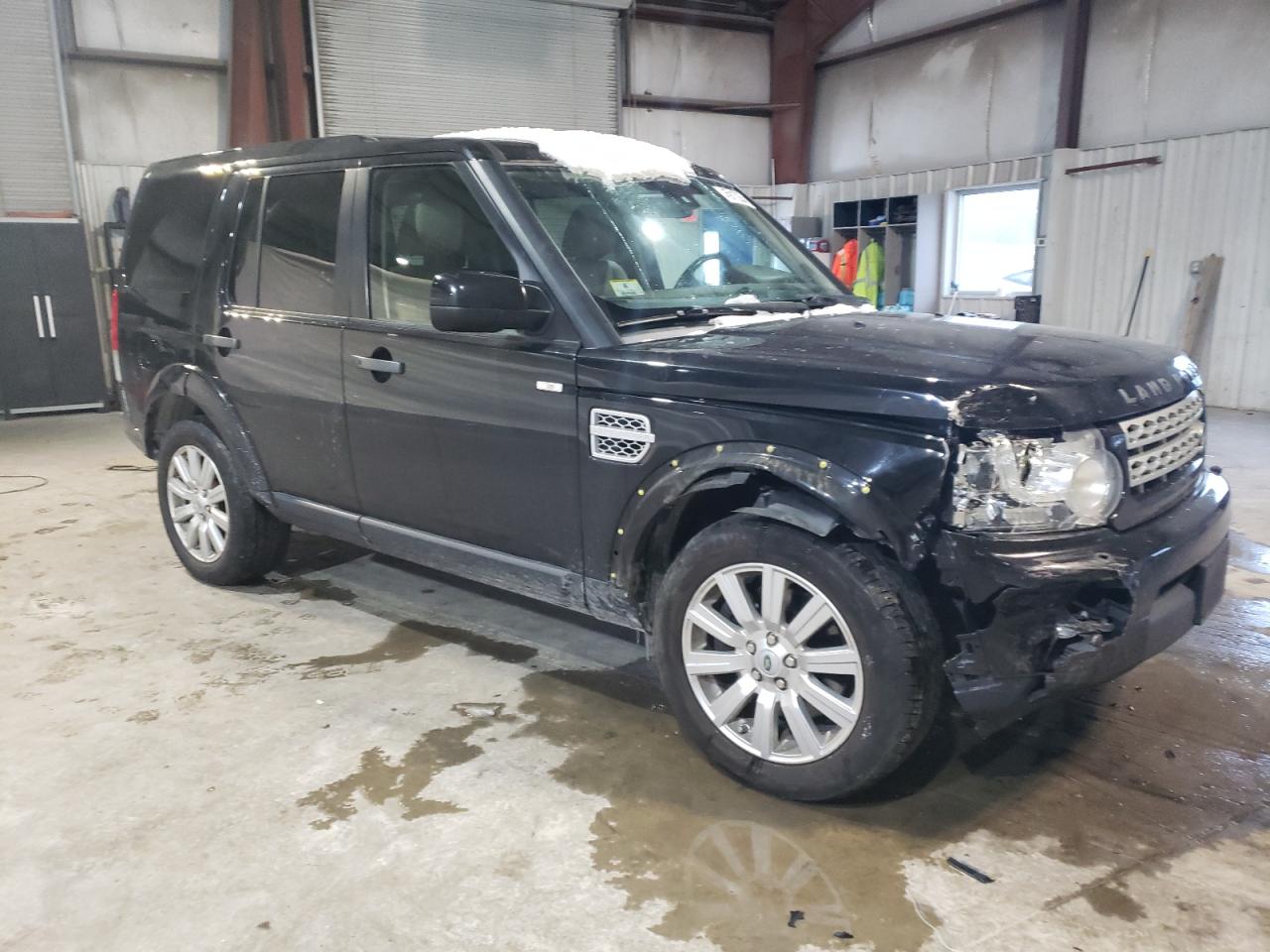 2013 Land Rover LR4 - Image 4