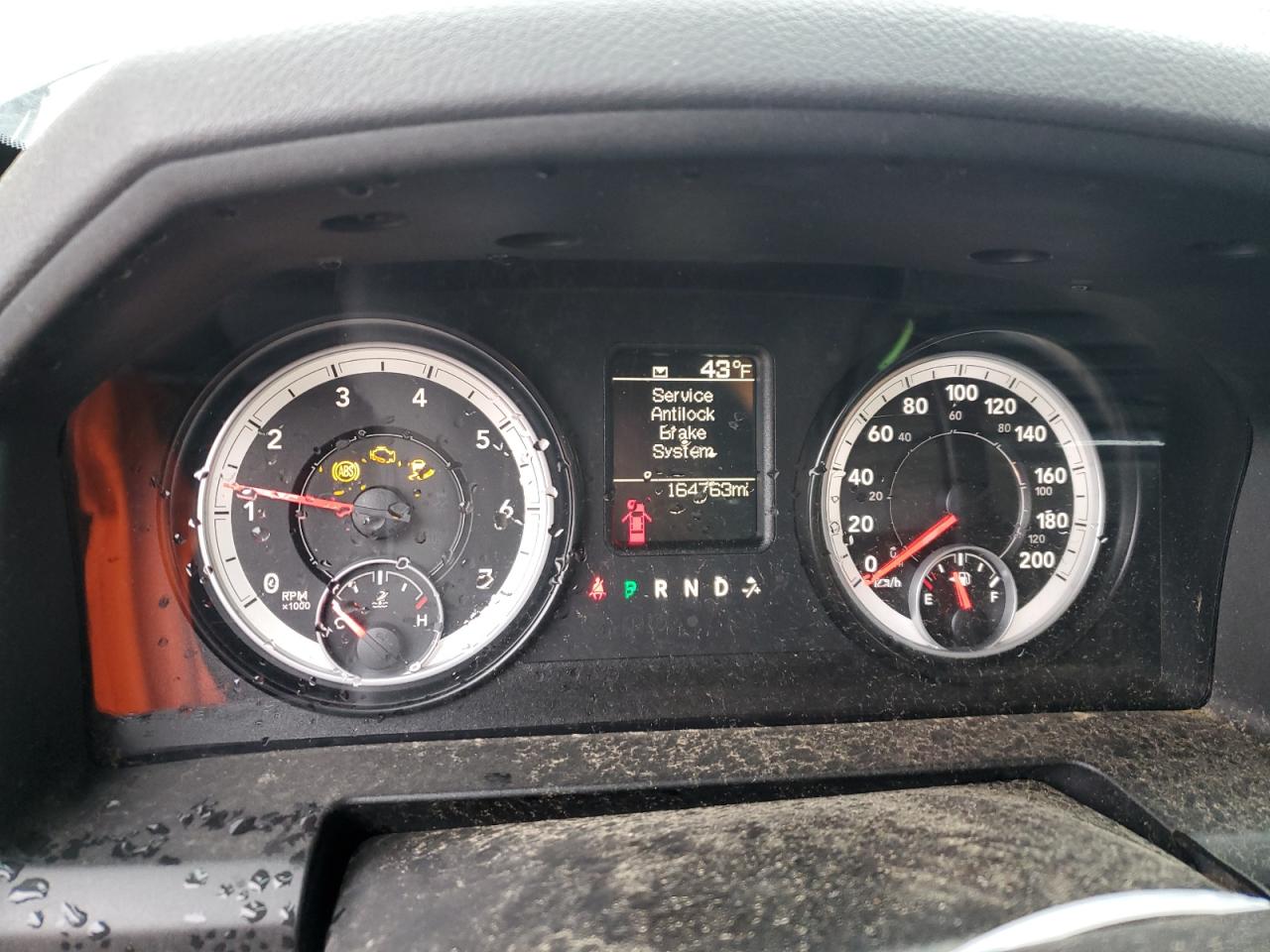 2014 RAM 1500 - Image 9