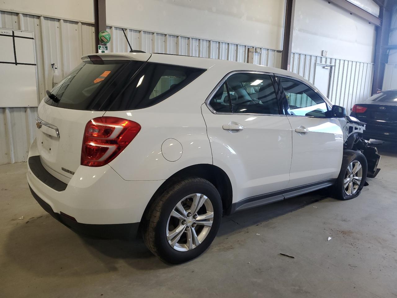 2016 Chevrolet Equinox - Image 3