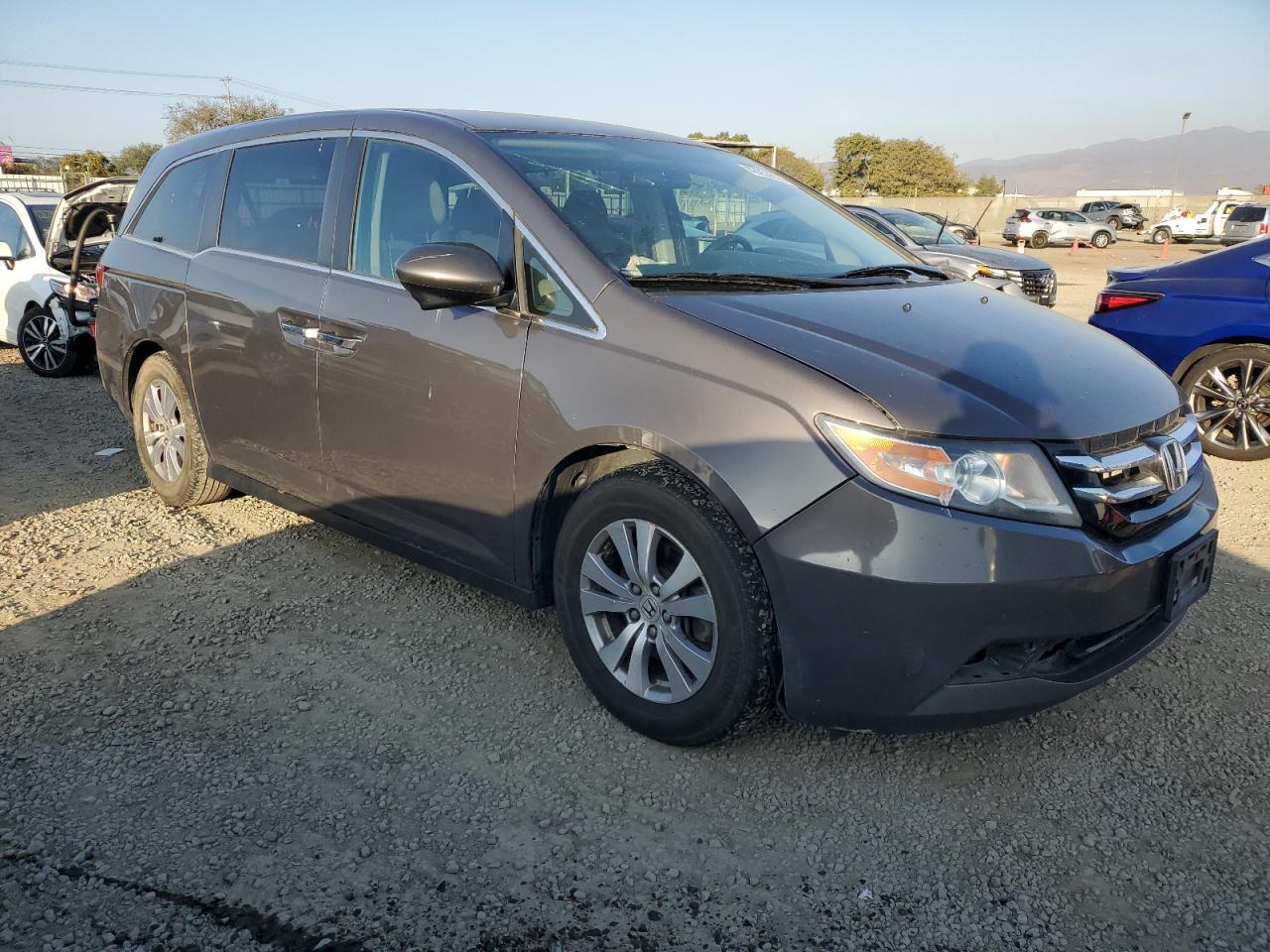 2016 Honda Odyssey - Image 4