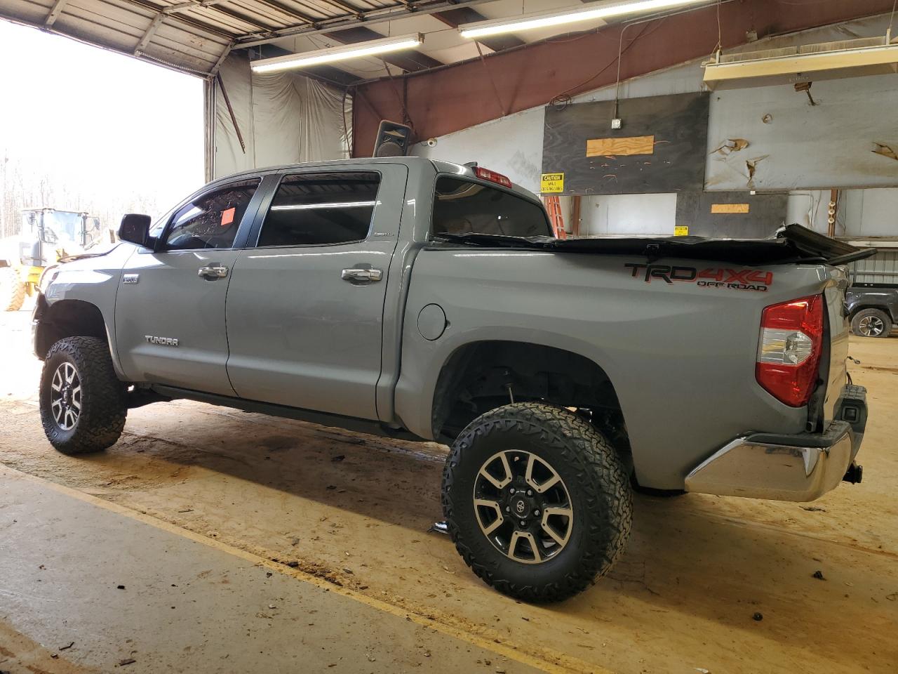 2021 Toyota Tundra - Image 2