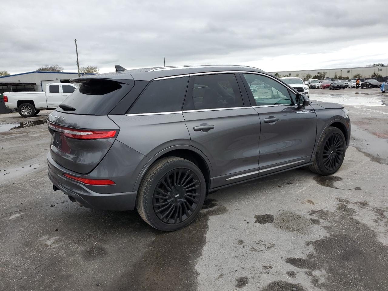 2021 Lincoln Corsair - Image 3