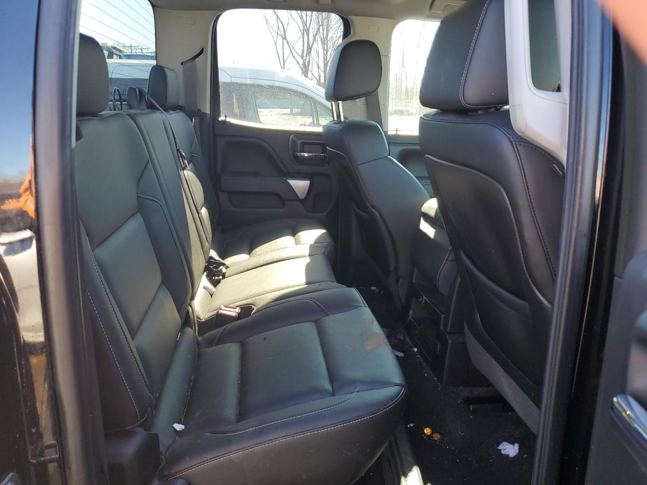 2015 Chevrolet Silverado - Image 10