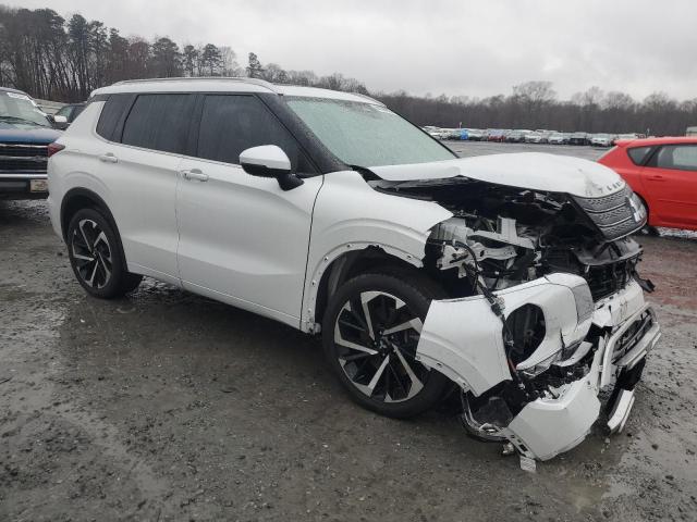  MITSUBISHI OUTLANDER 2022 White
