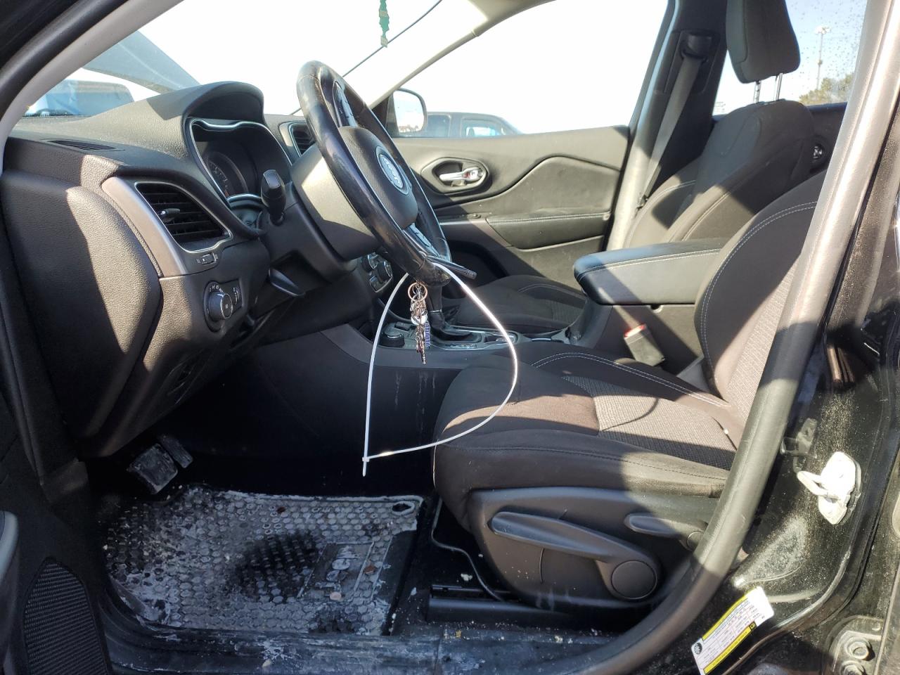 2019 Jeep Grand Cherokee - Image 7