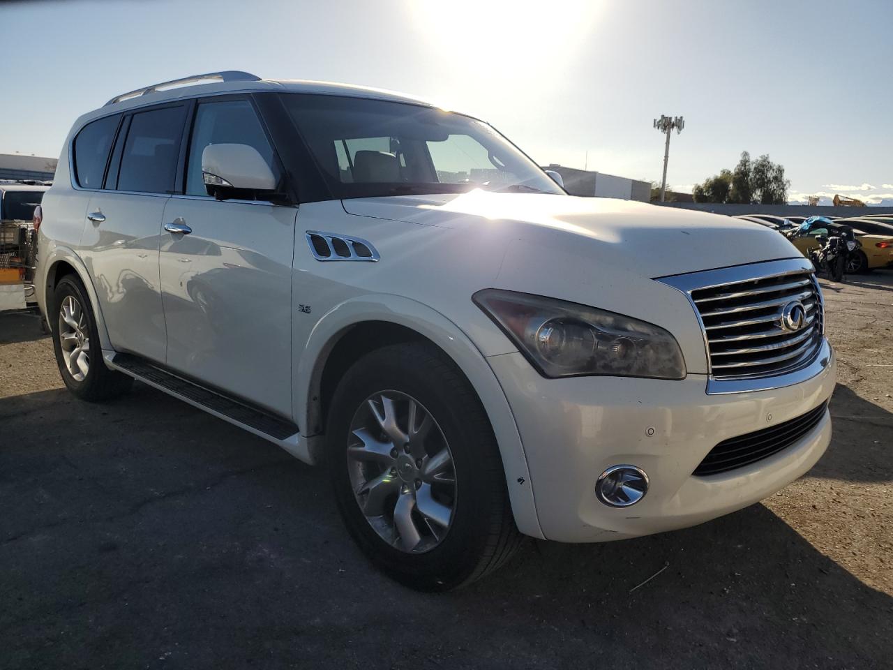 2014 Infiniti QX80 - Image 4
