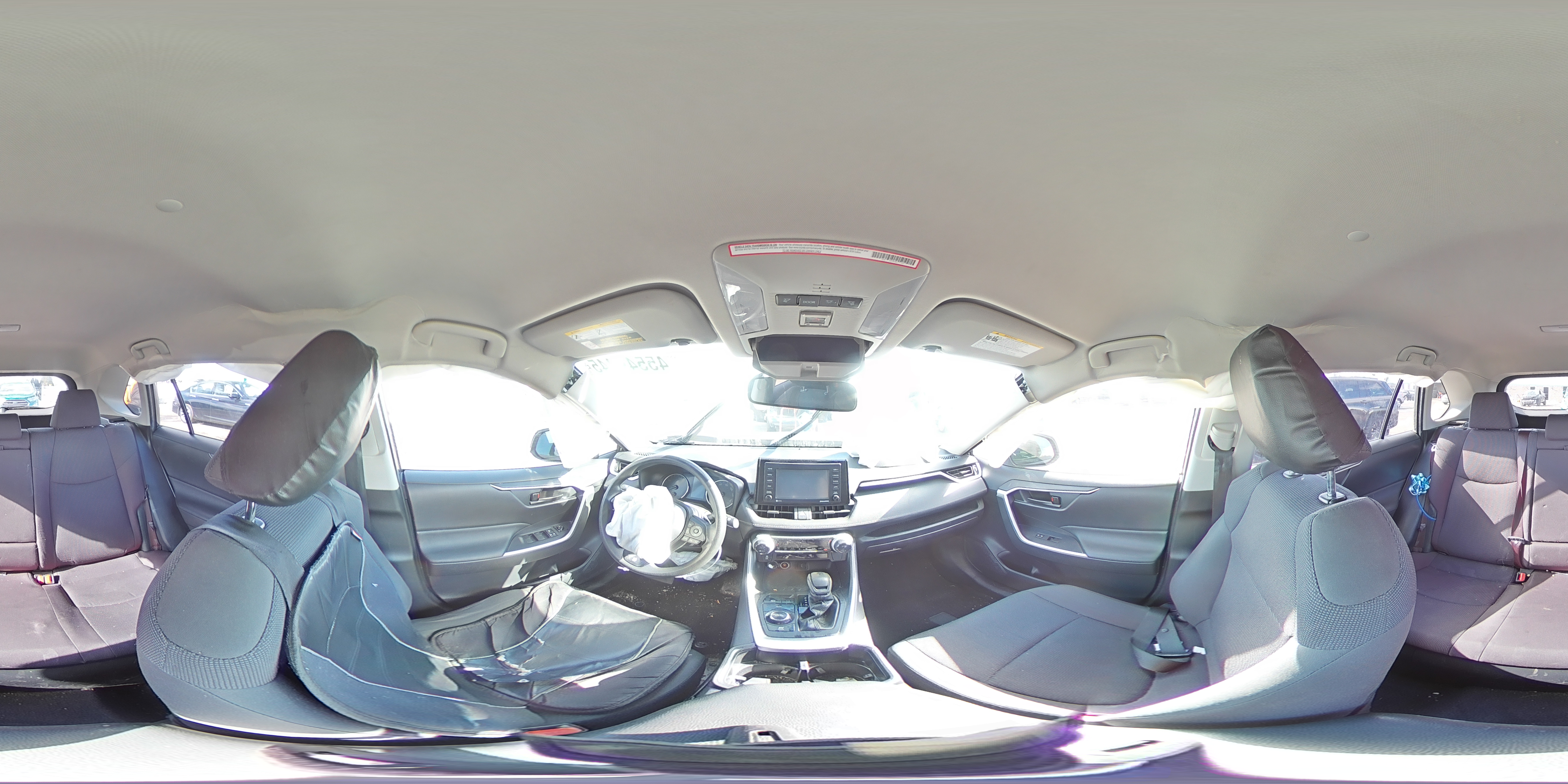 2022 Toyota RAV 4 - Image 12