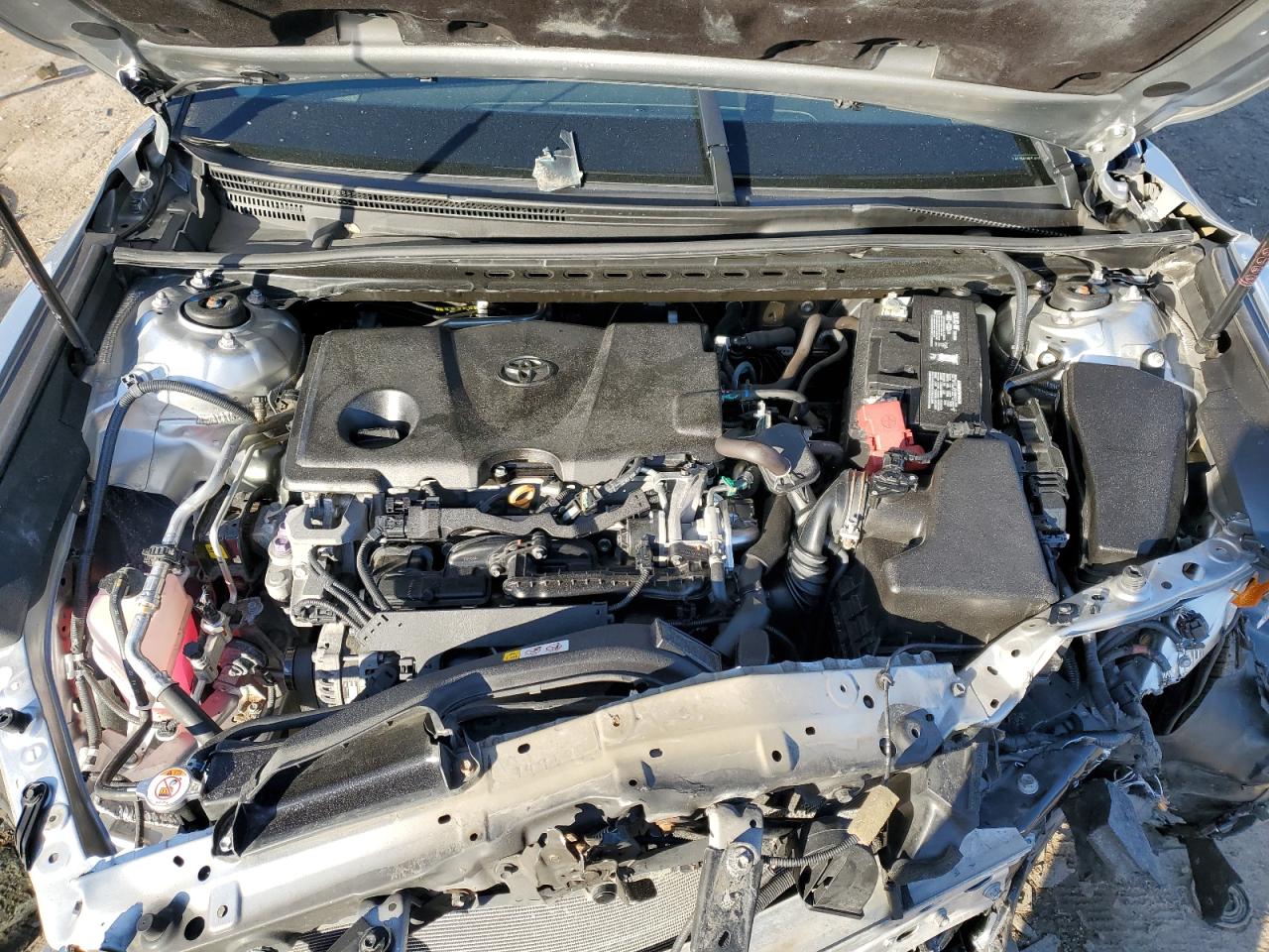 2018 Toyota Camry - Image 12