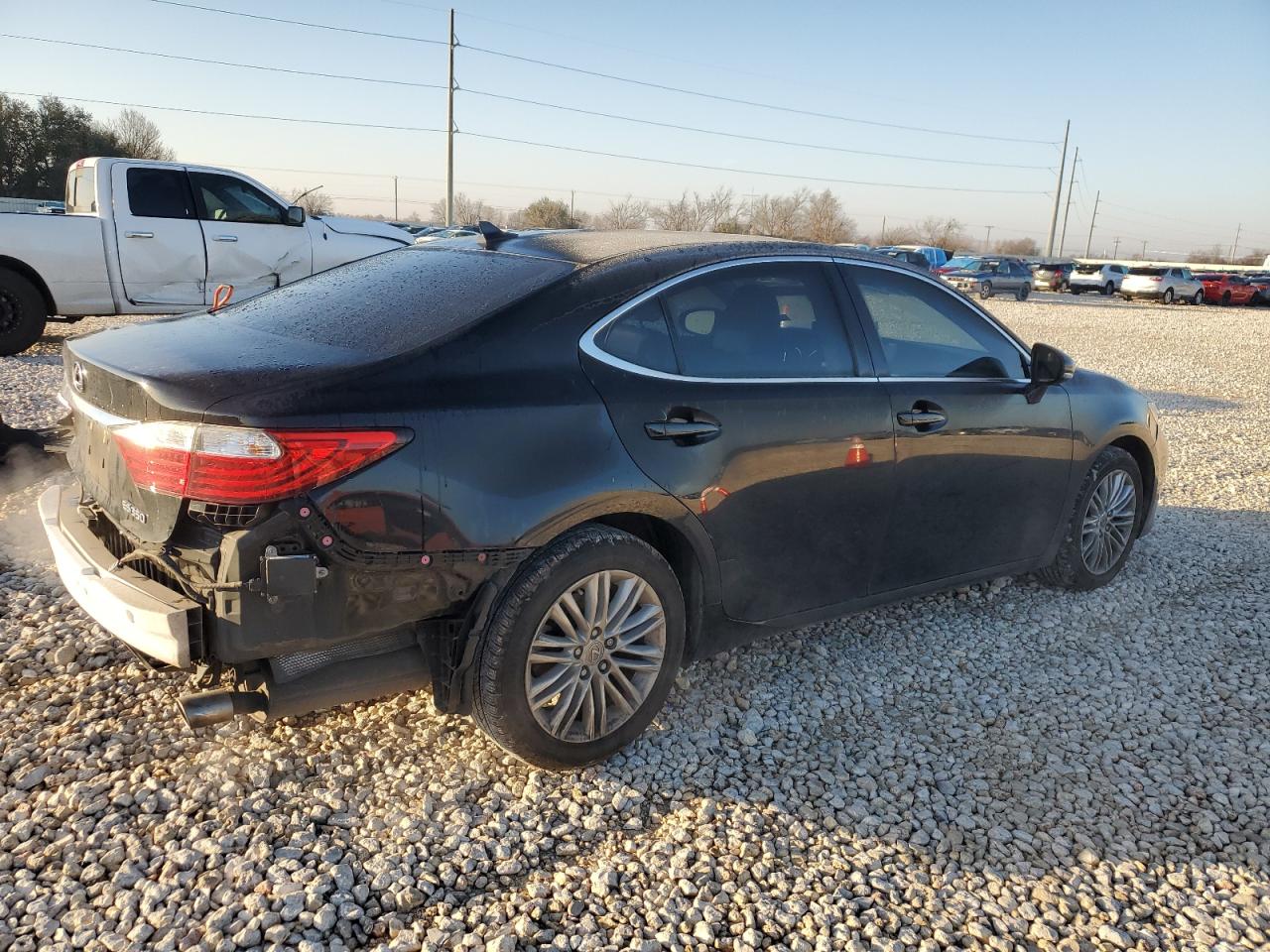 2014 Lexus ES - Image 3