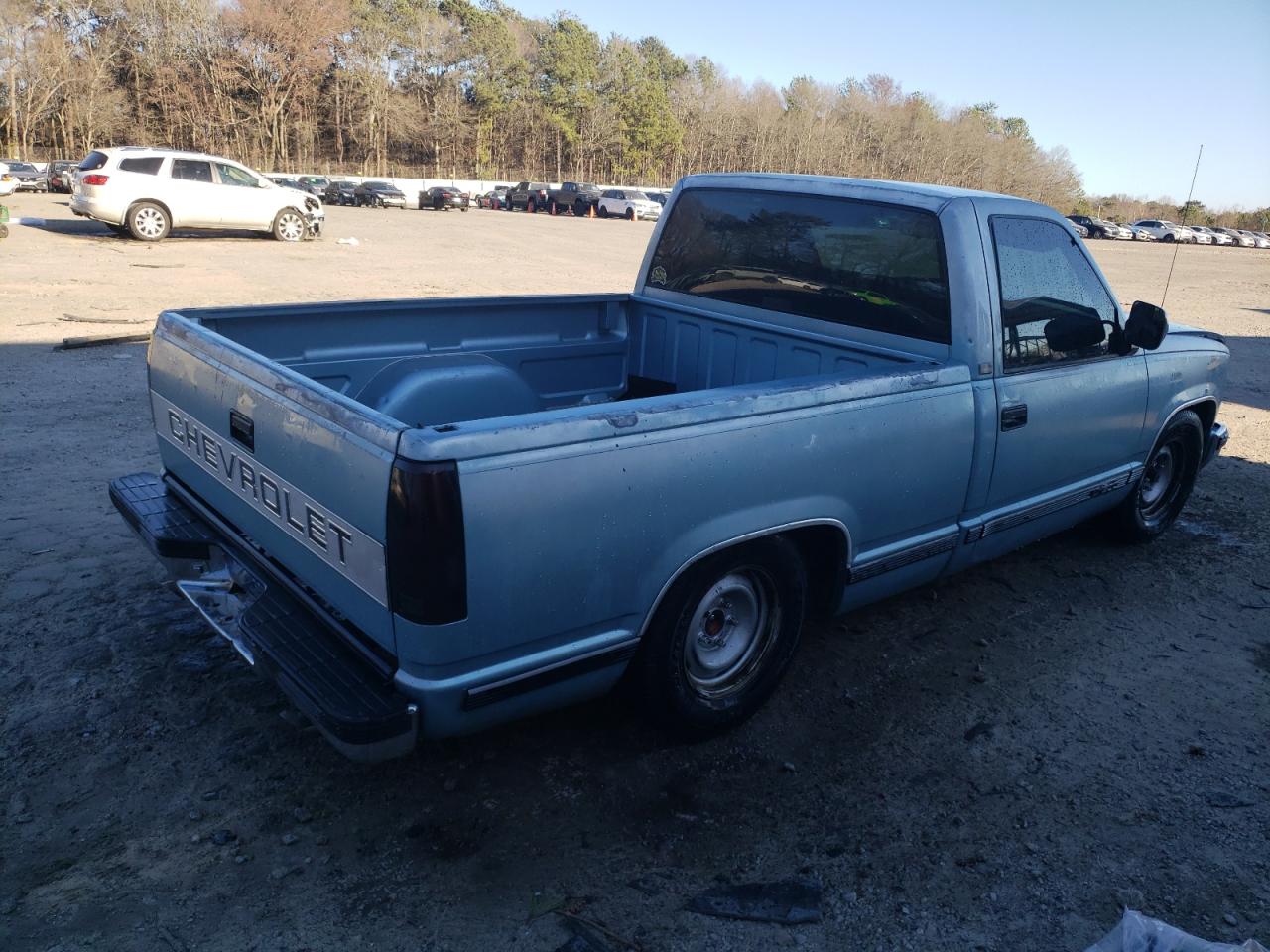 1989 Chevrolet GMT-400 - Image 3