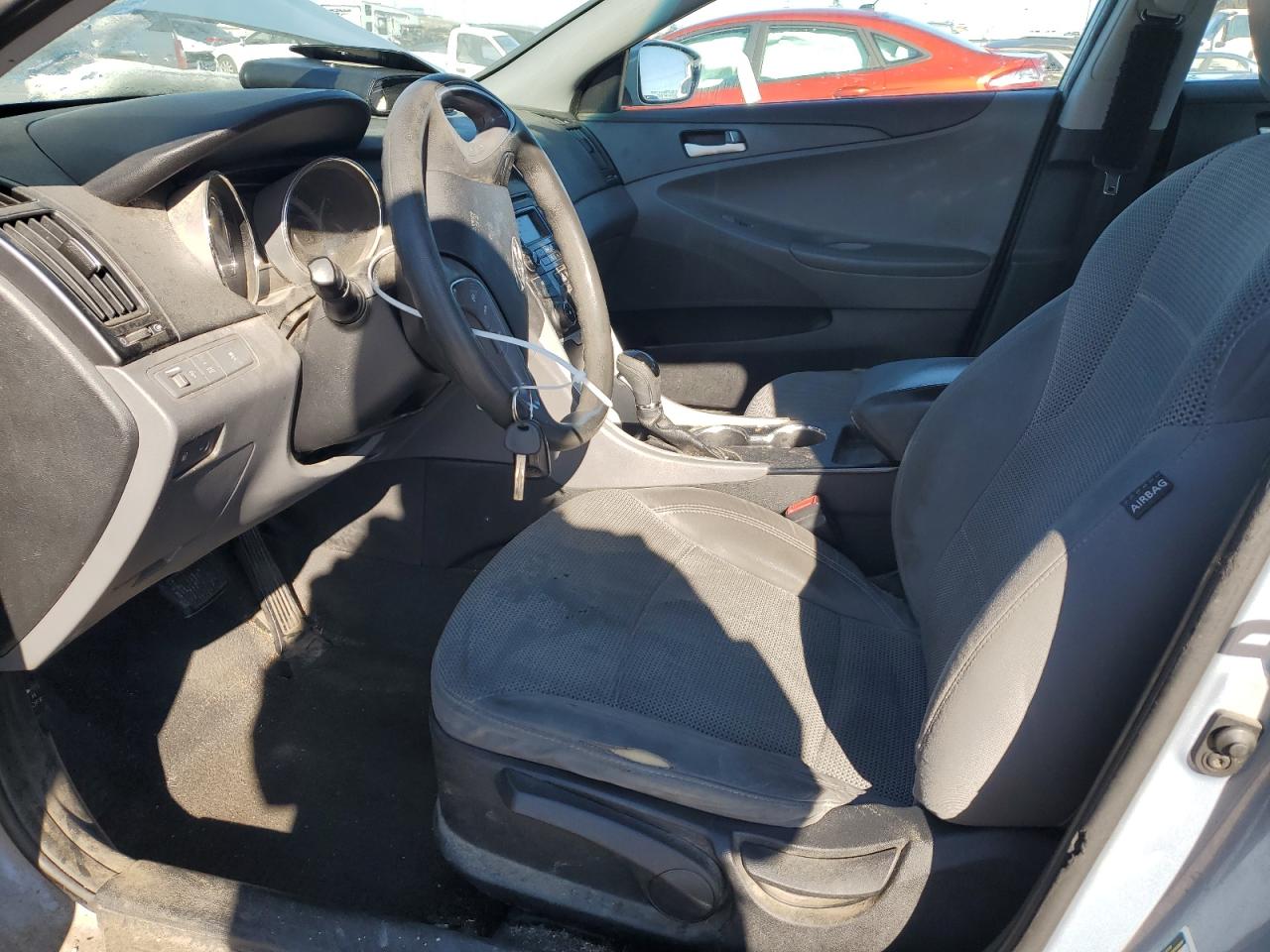 2014 Hyundai Sonata - Image 7