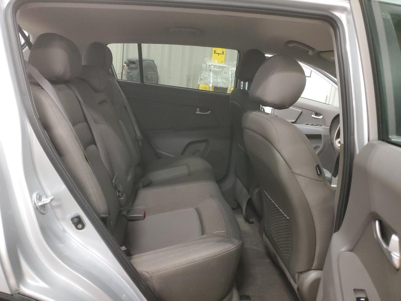 2015 Kia Sportage - Image 10