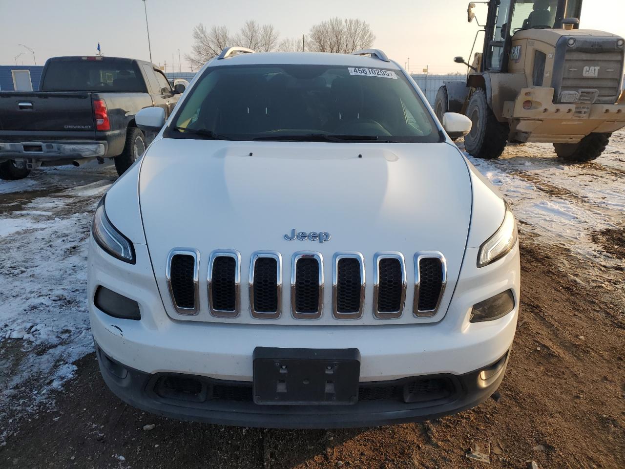 2017 Jeep Grand Cherokee - Image 5
