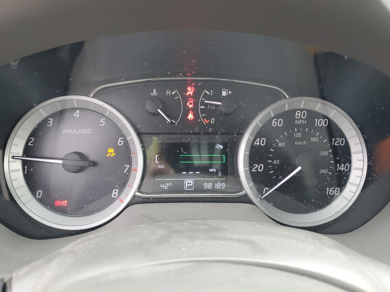2013 Nissan Sentra - Image 9
