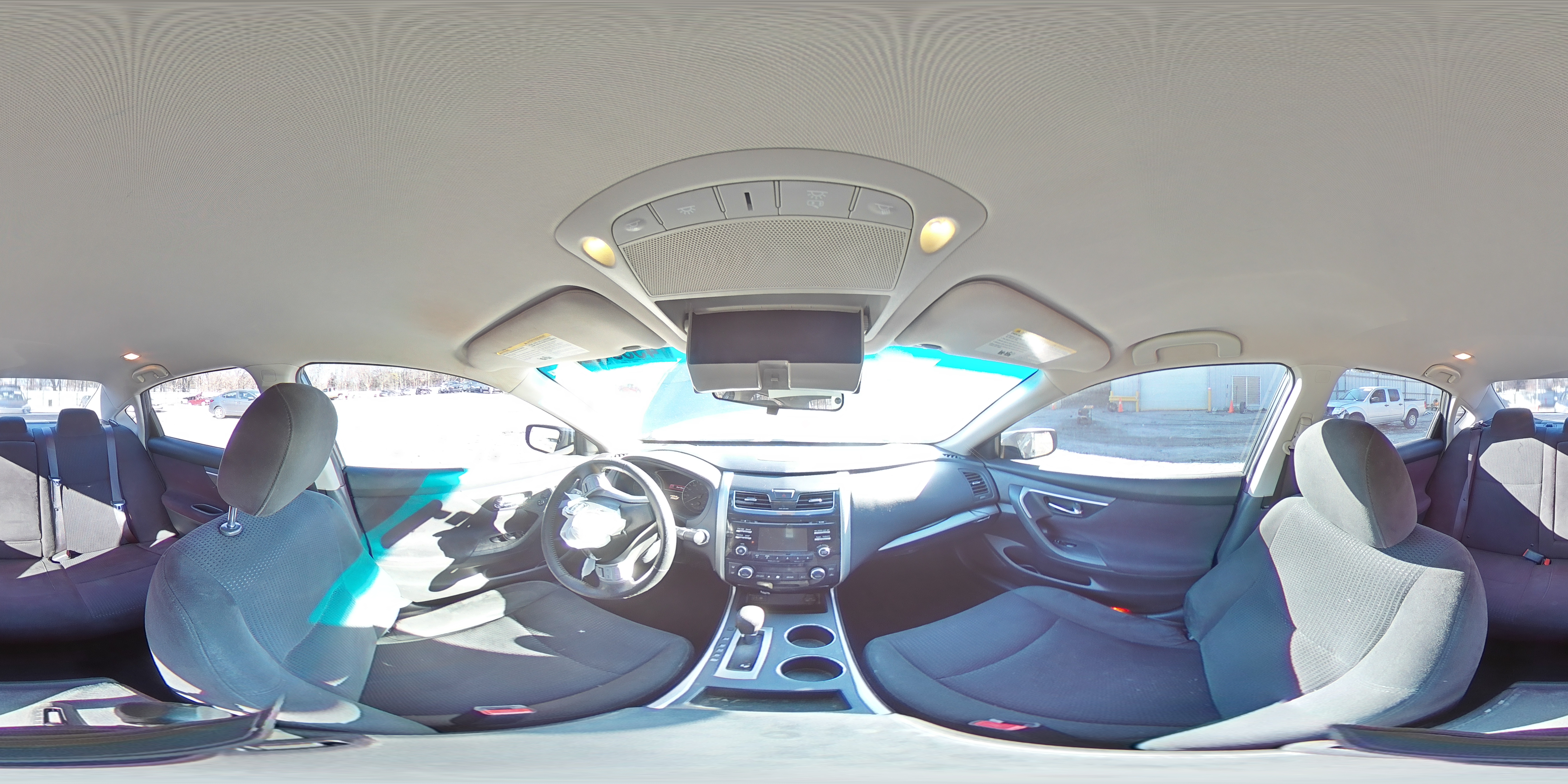 2015 Nissan Altima - Image 14