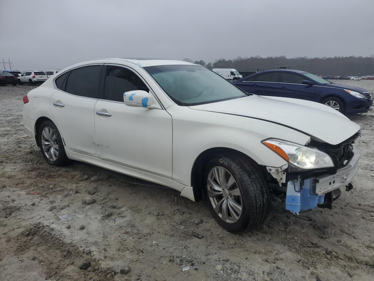 2013 Infiniti M - Image 4