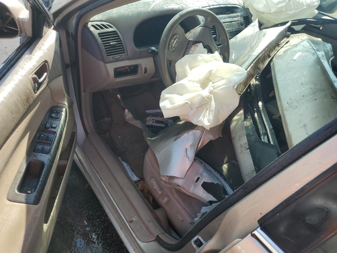 2006 Toyota Camry - Image 8