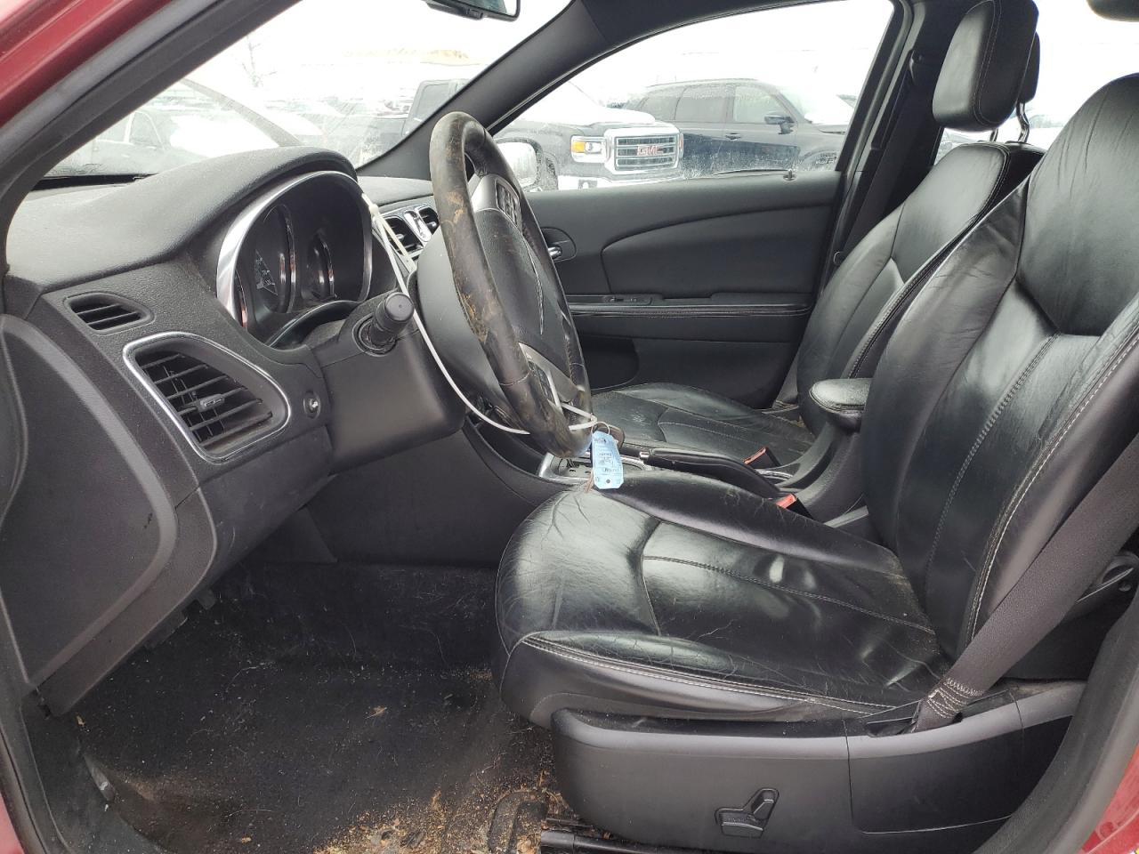 2013 Chrysler 200 - Image 7