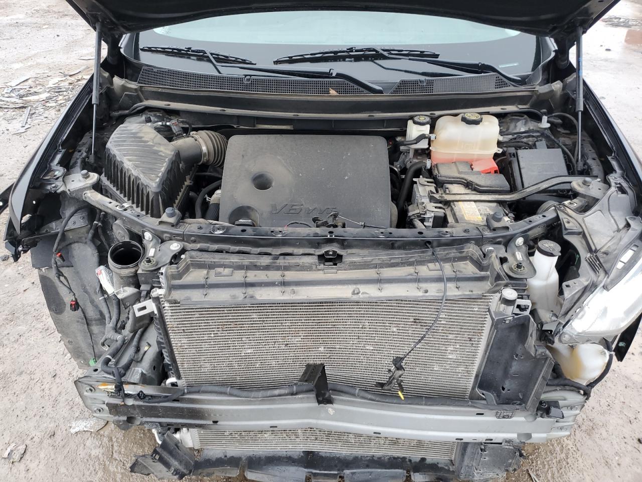 2021 Chevrolet Traverse - Image 13