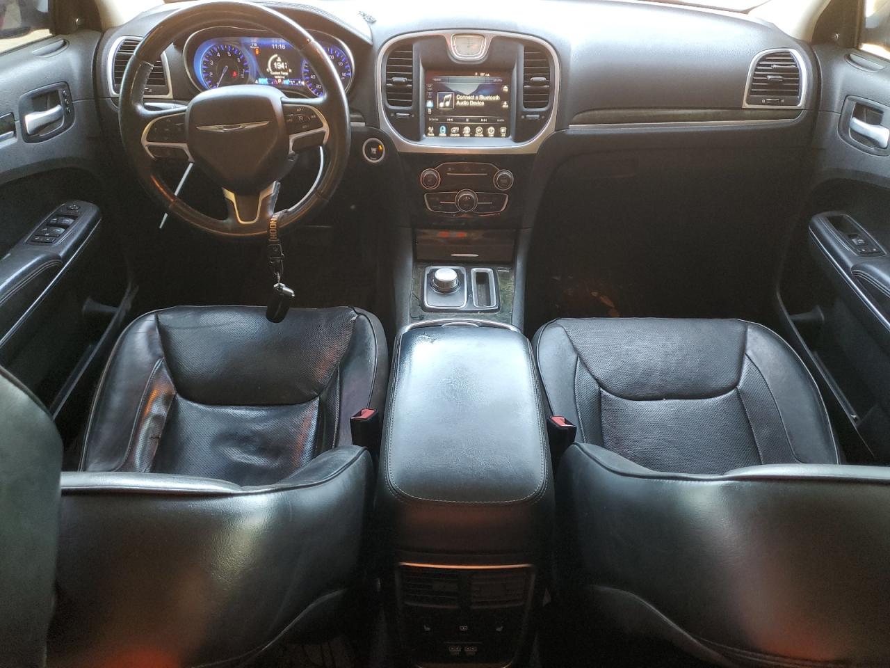 2016 Chrysler 300 - Image 8