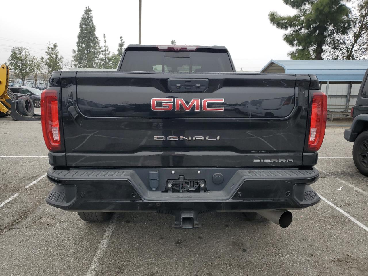 2022 GMC Sierra - Image 6