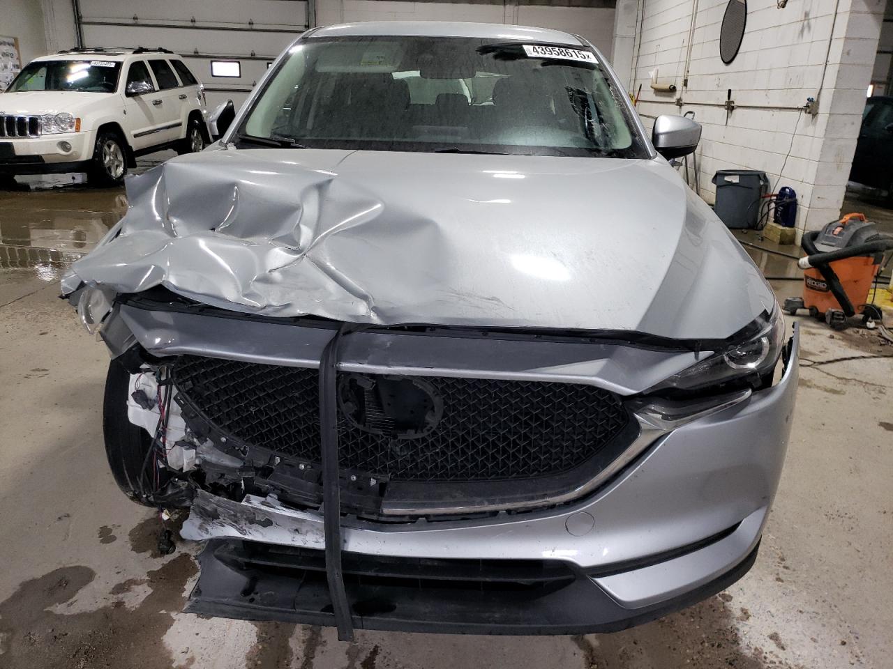 2018 Mazda CX-5 - Image 5