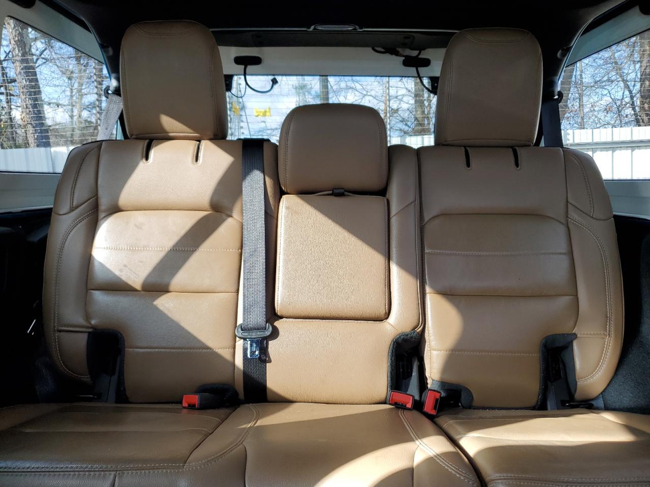 2020 Jeep Wrangler - Image 10