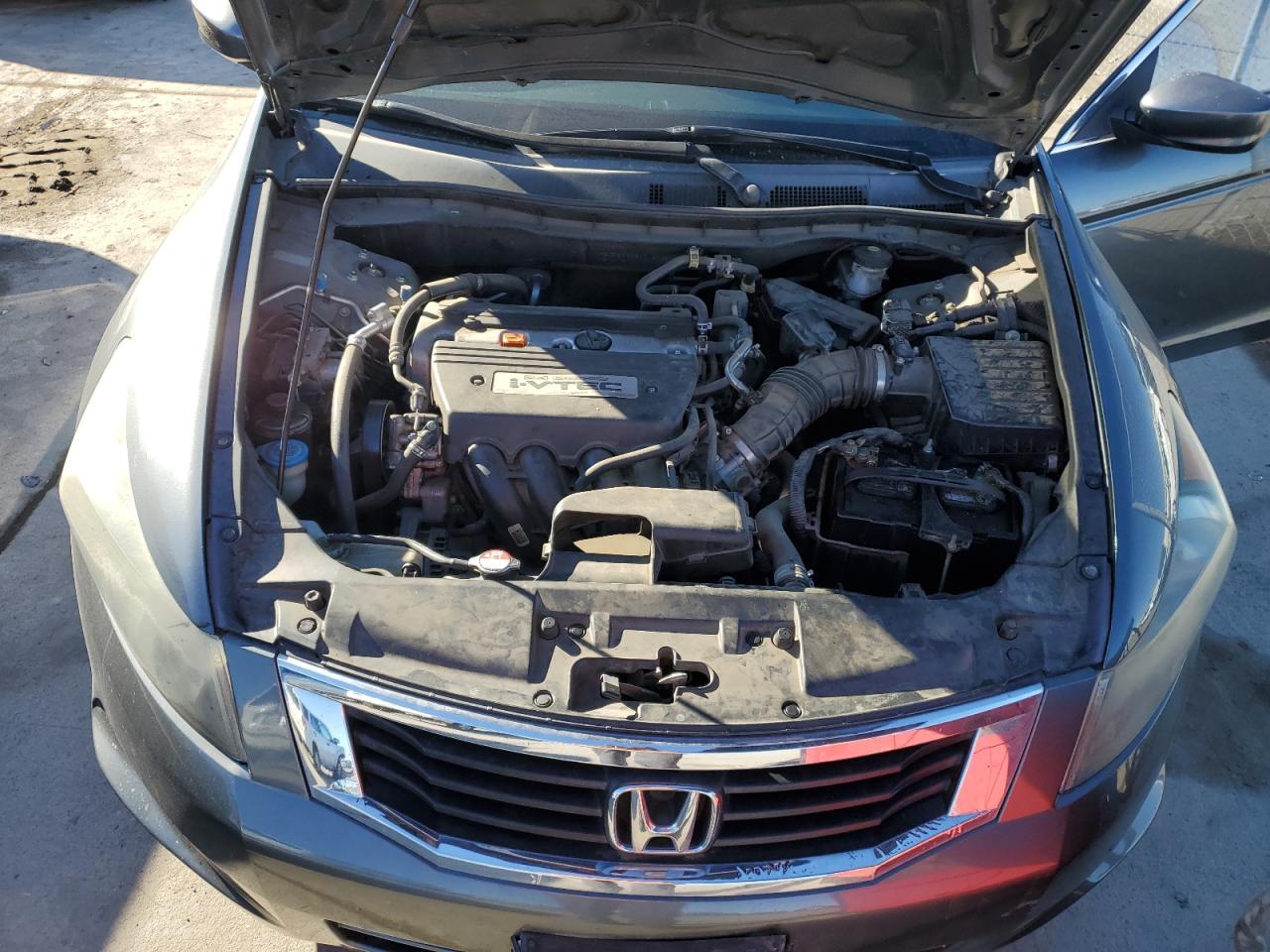 2008 Honda Accord - Image 11