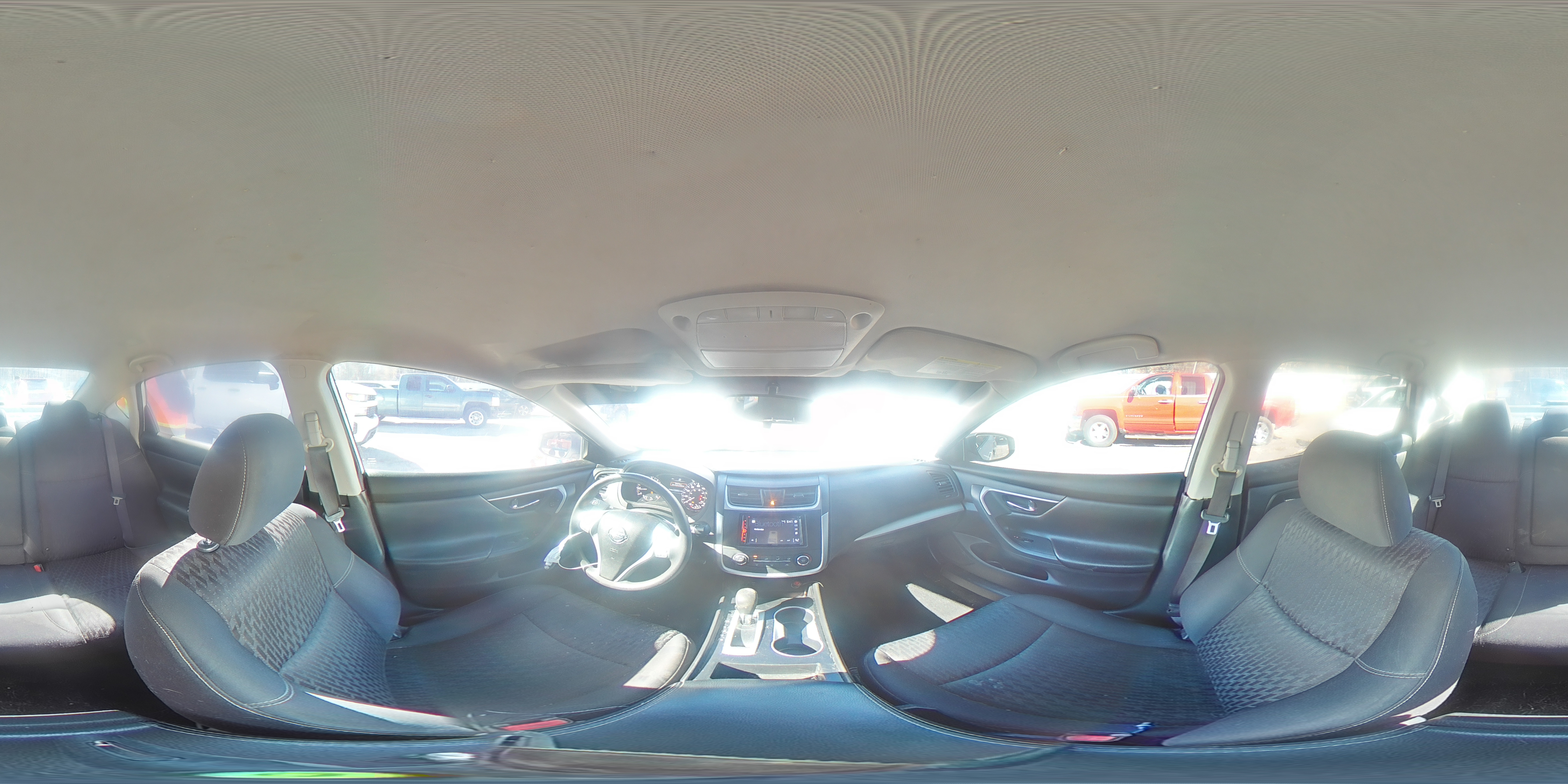2018 Nissan Altima - Image 12