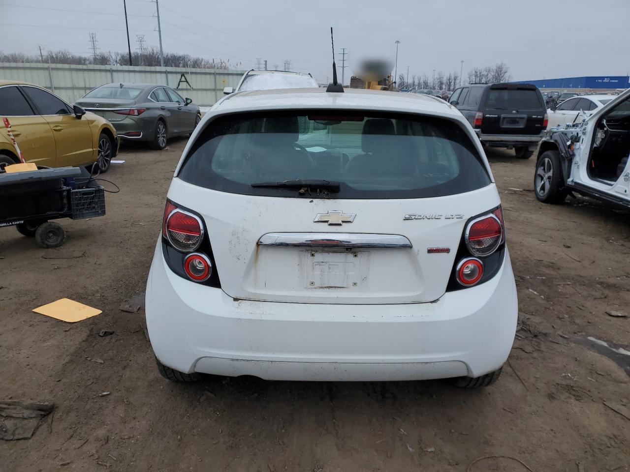 2015 Chevrolet Sonic - Image 6