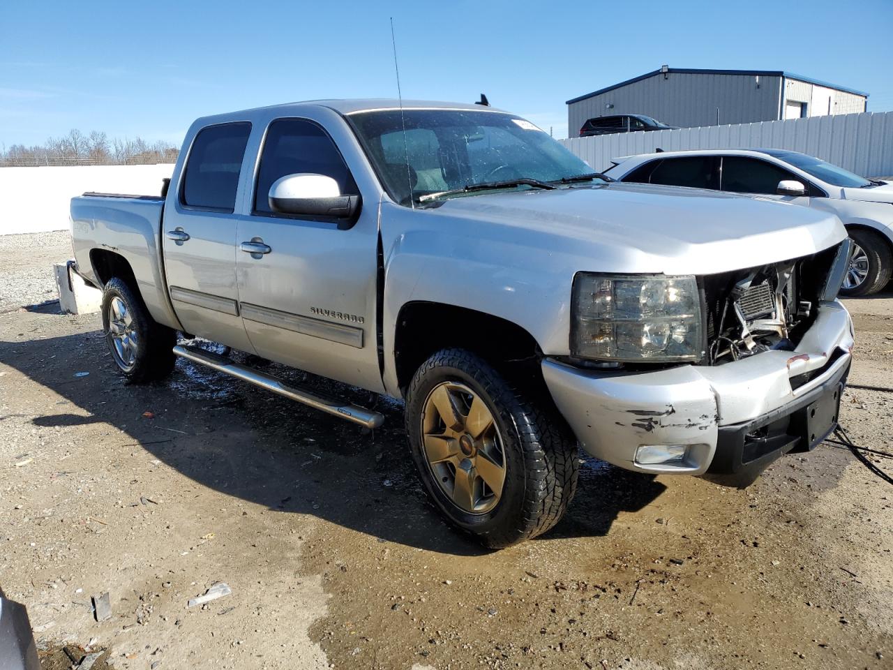 2010 Chevrolet Silverado - Image 4