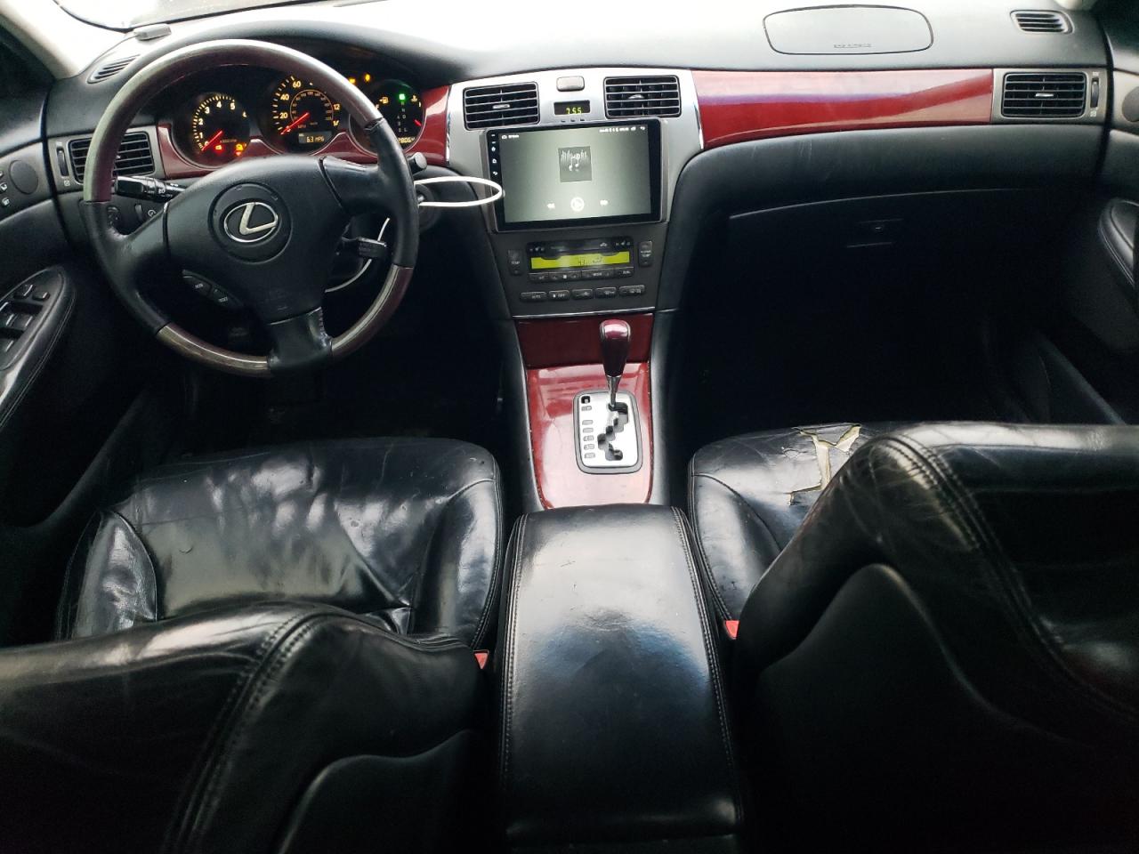 2002 Lexus ES - Image 8