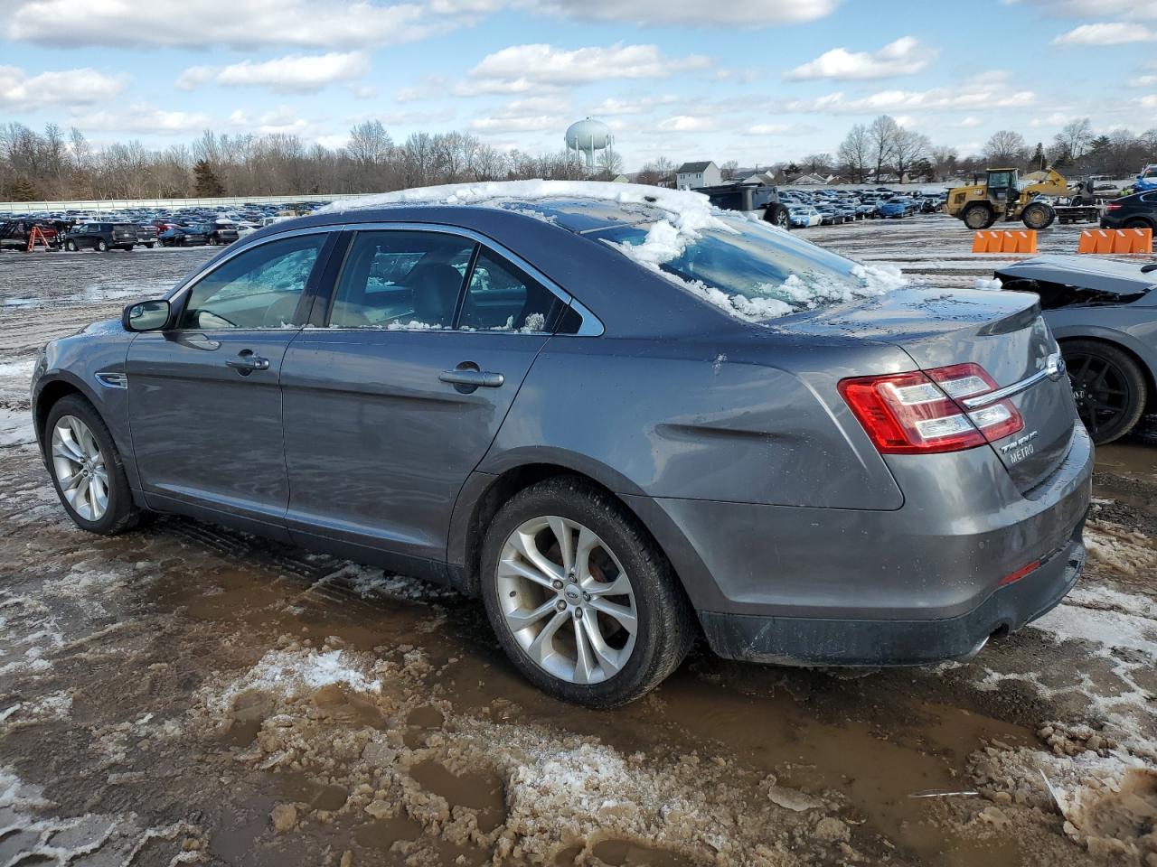 2013 Ford Taurus - Image 2