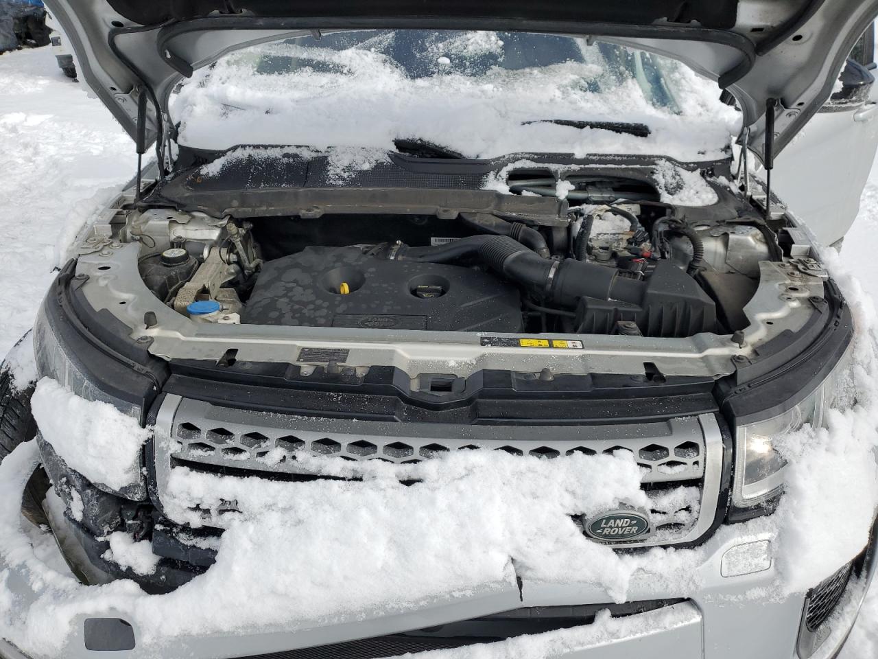 2016 Land Rover Range Rover - Image 12
