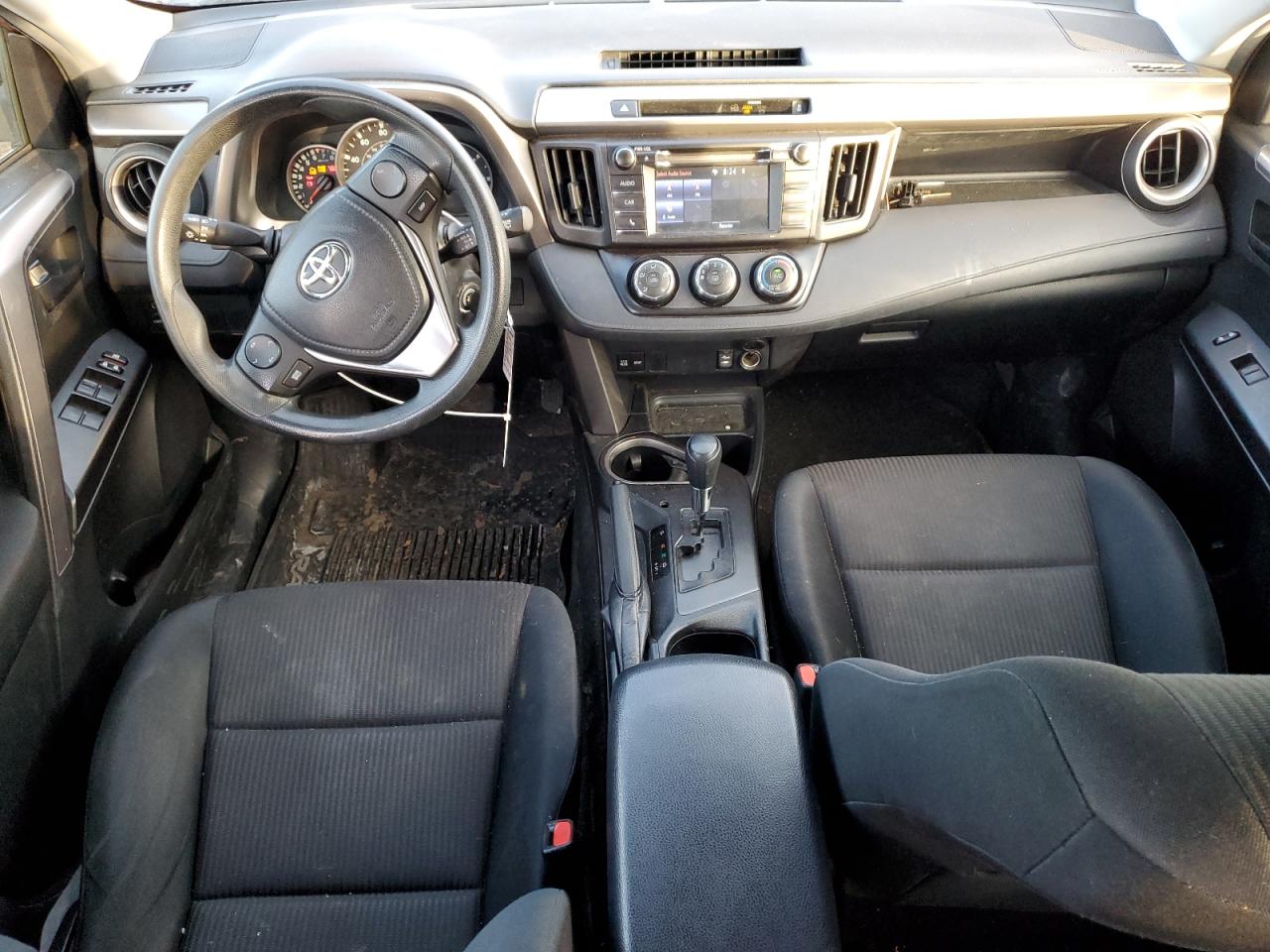 2016 Toyota RAV 4 - Image 8