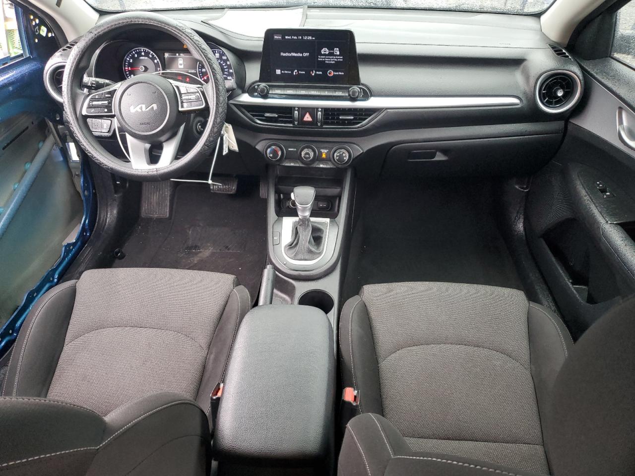 2022 Kia Forte - Image 8