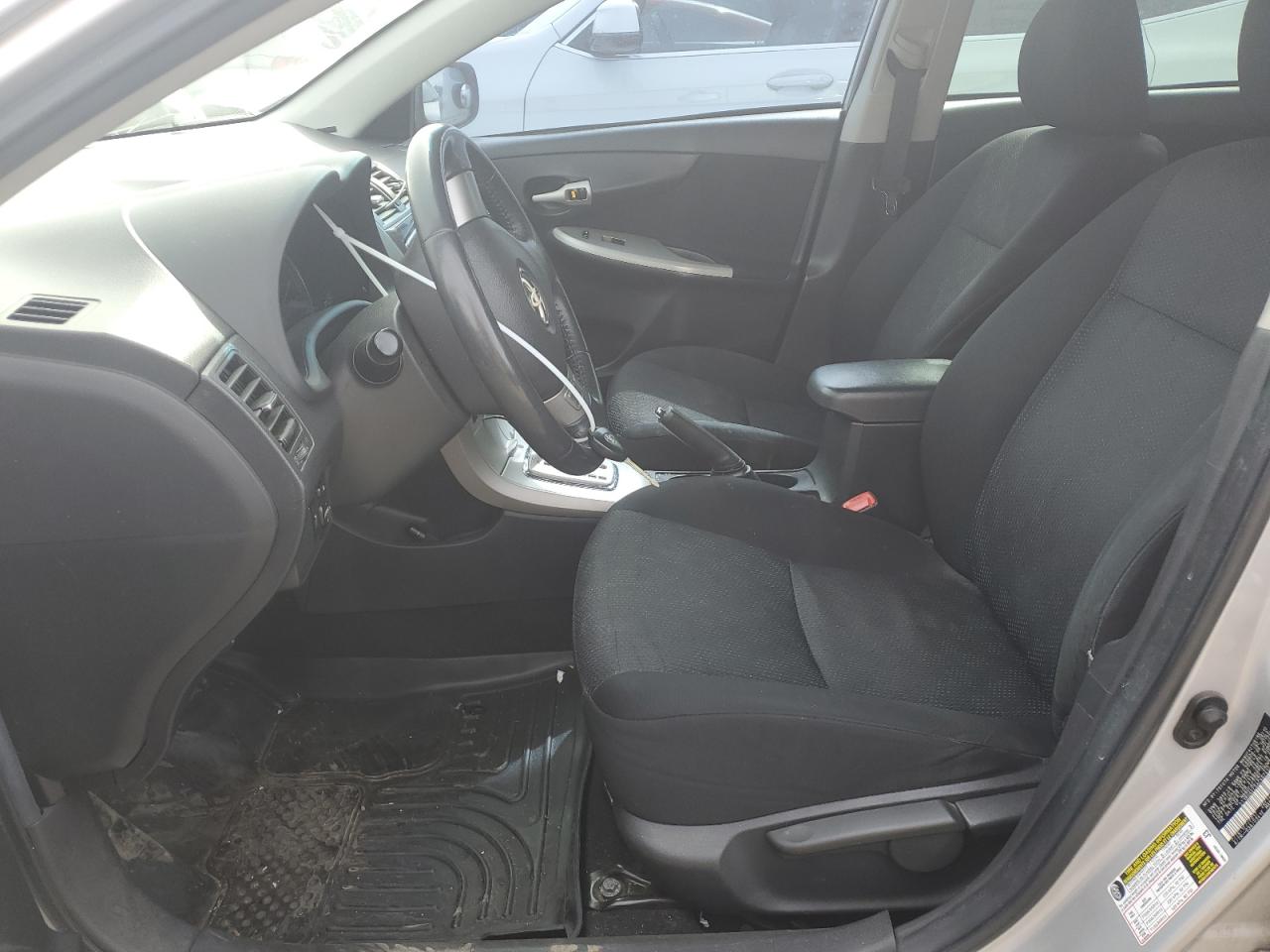 2010 Toyota Corolla - Image 7