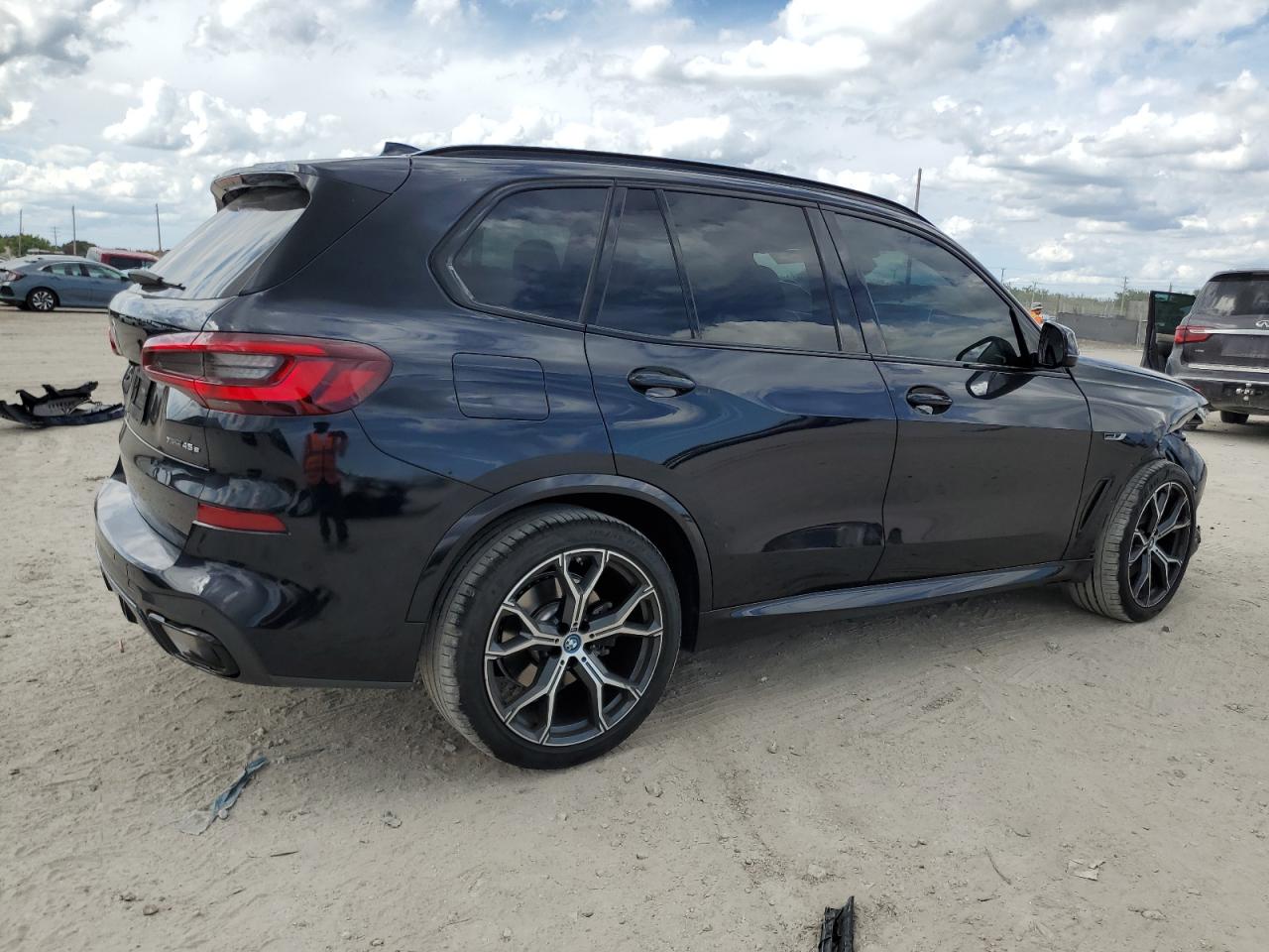 2023 BMW X5 - Image 3