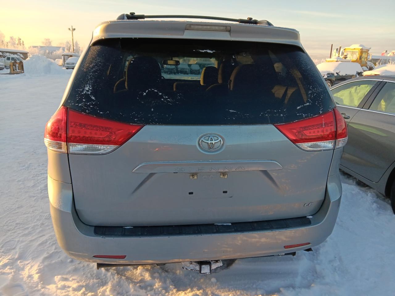 2011 Toyota Sienna - Image 6