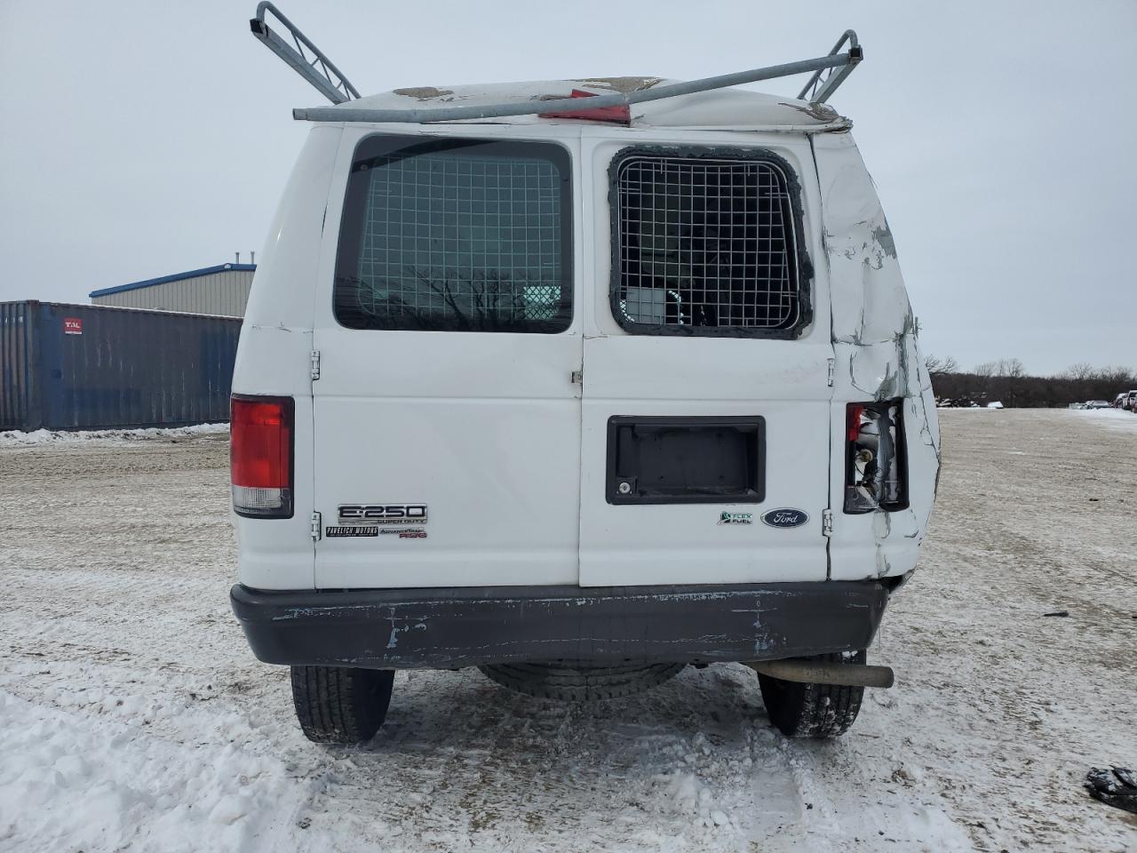 2014 Ford Econoline - Image 6