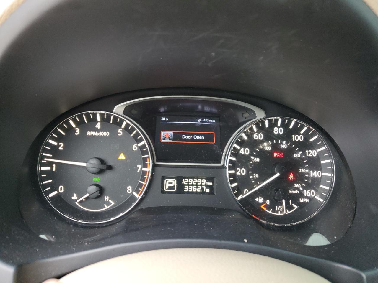 2015 Nissan Altima - Image 9
