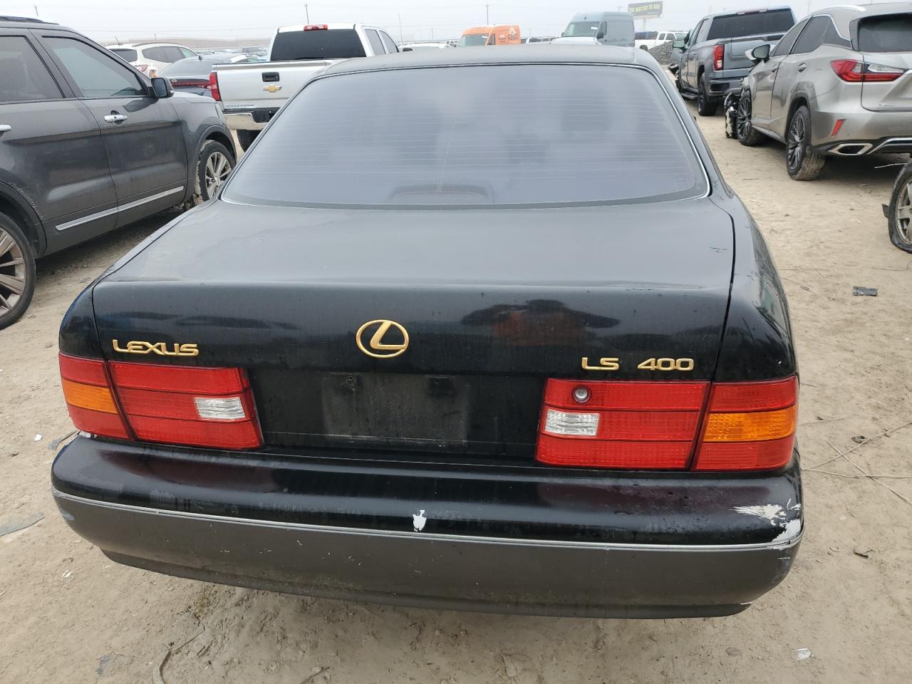 1998 Lexus LS - Image 6