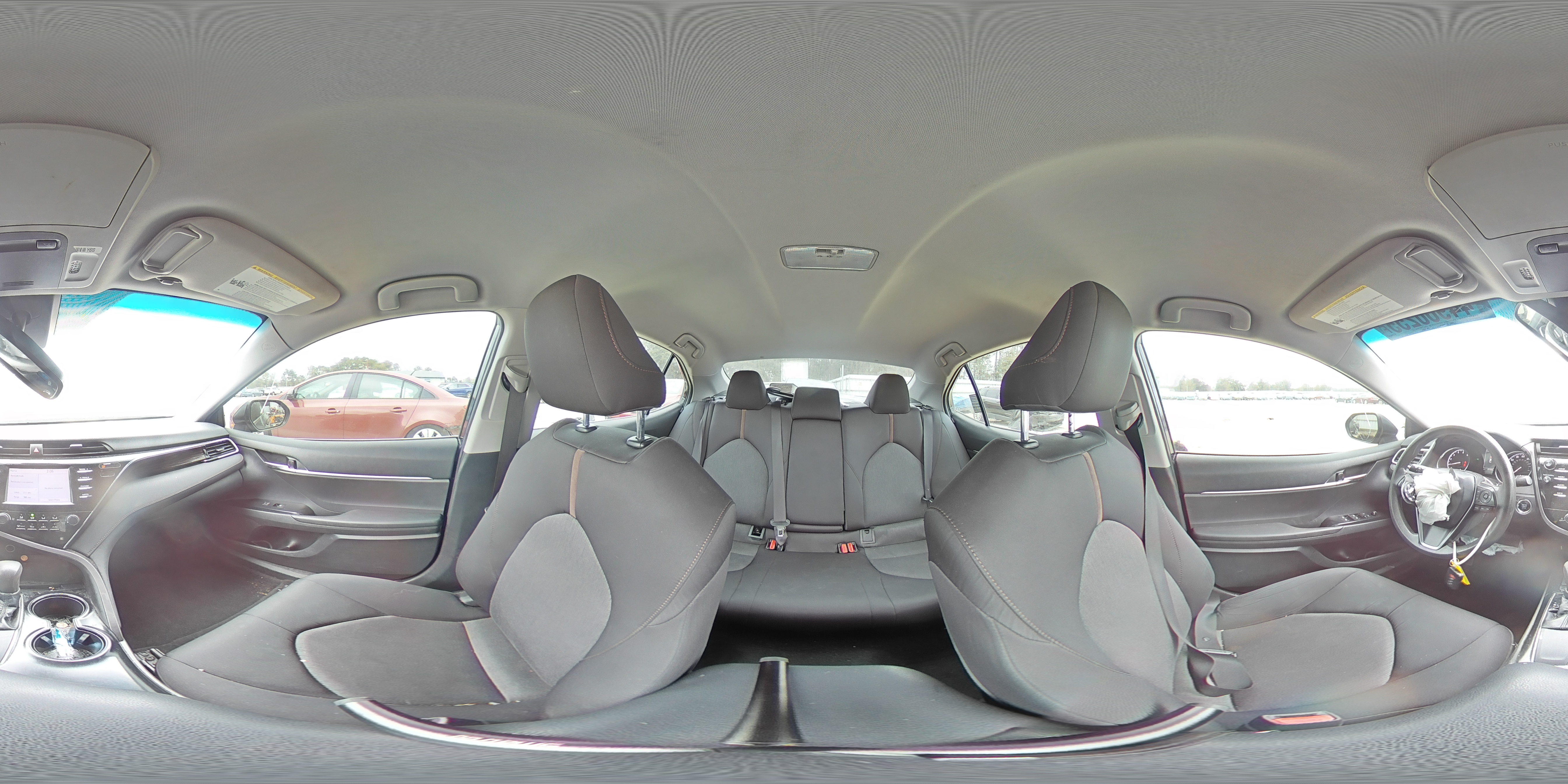 2018 Toyota Camry - Image 14