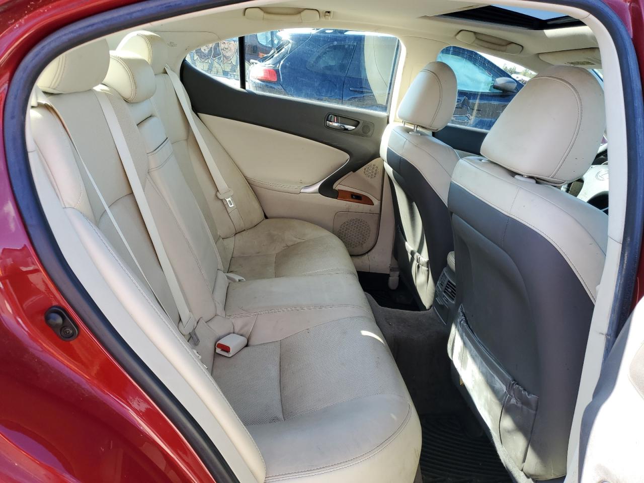 2009 Lexus IS - Image 10