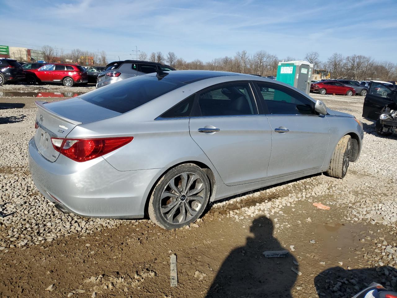 2013 Hyundai Sonata - Image 3