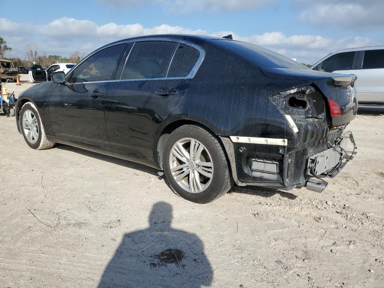 2010 Infiniti G - Image 2