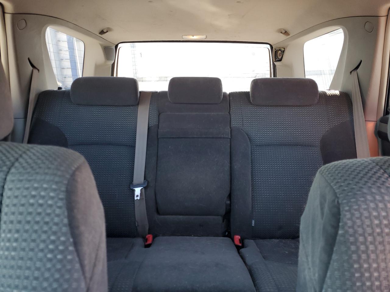 2003 Toyota 4Runner - Image 10