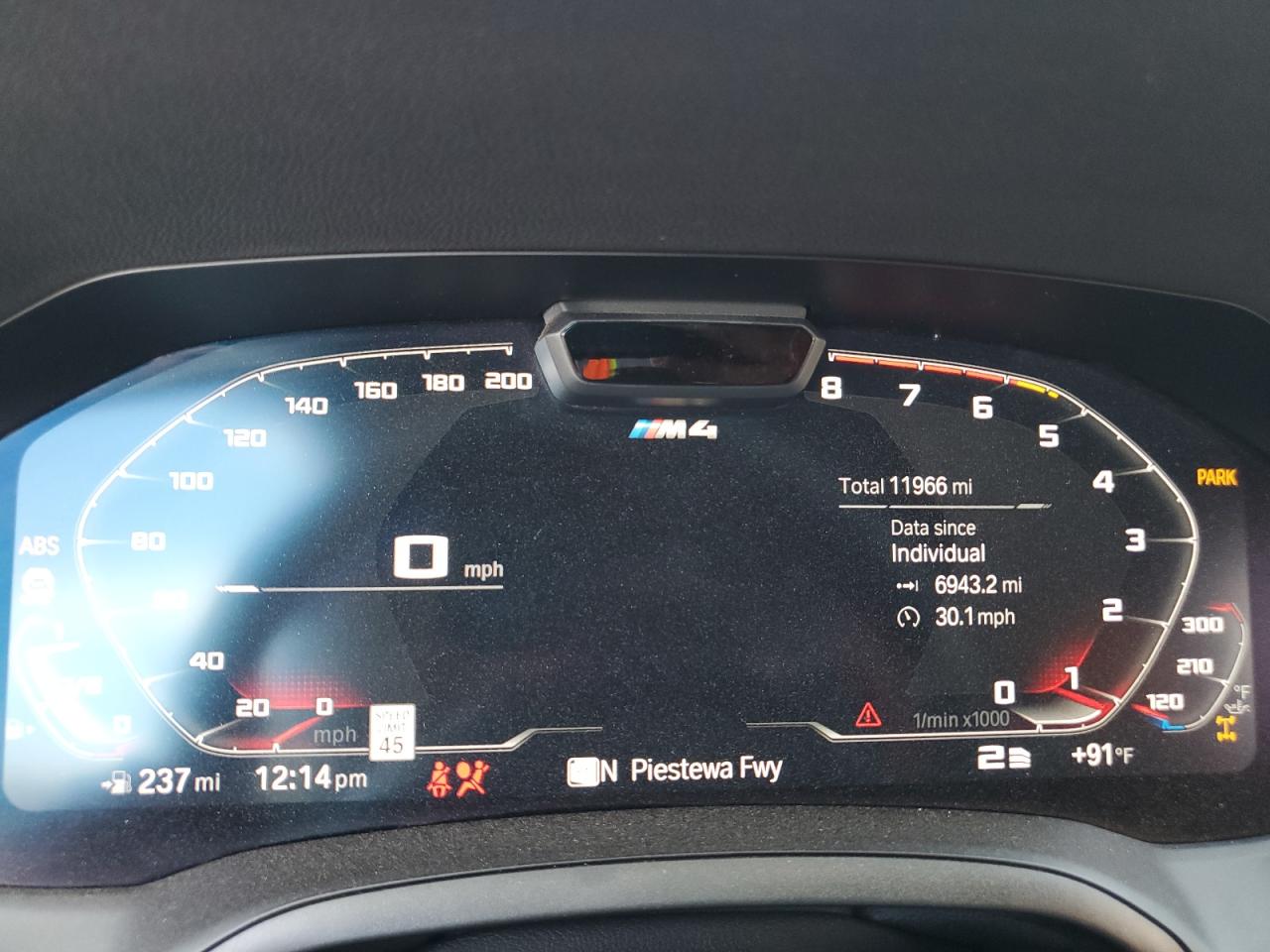 2023 BMW M4 - Image 9